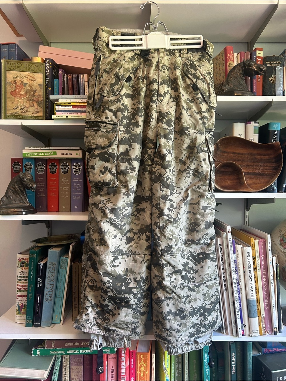 Digital Camo Snow Cargo Pants - Gray/Olive
